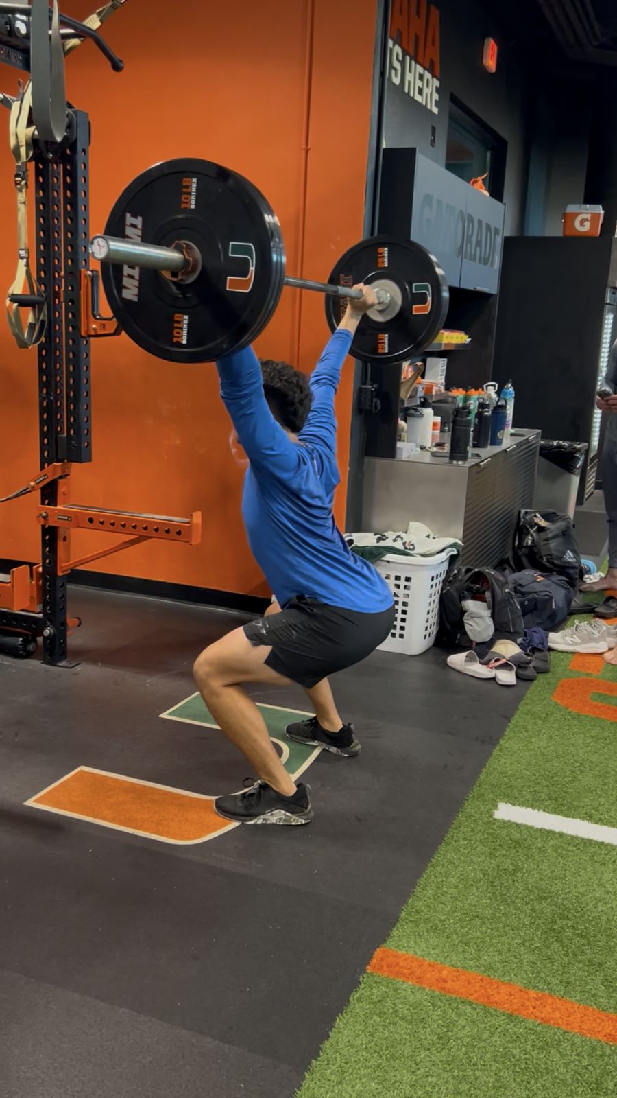 Herick Hernandez doing an overhead squat